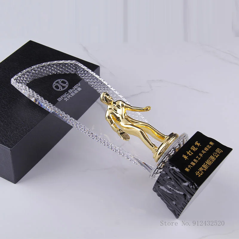 Trophée en cristal personnalis - Badminton Europe avis et prix